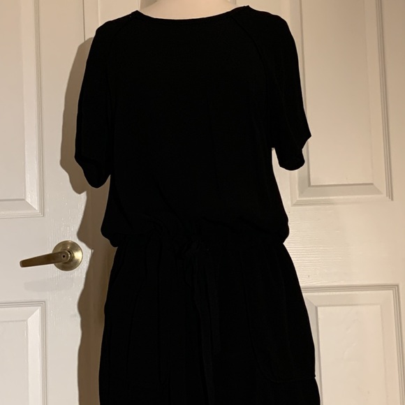 Monrow Twill Pocket Dress with Waist Drawcord • Size L - Picture 9 of 16